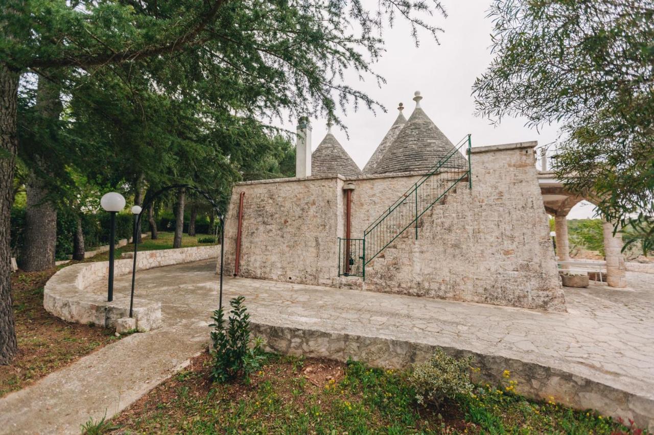 Trulli Pinnacoli Locorotondo Exterior foto