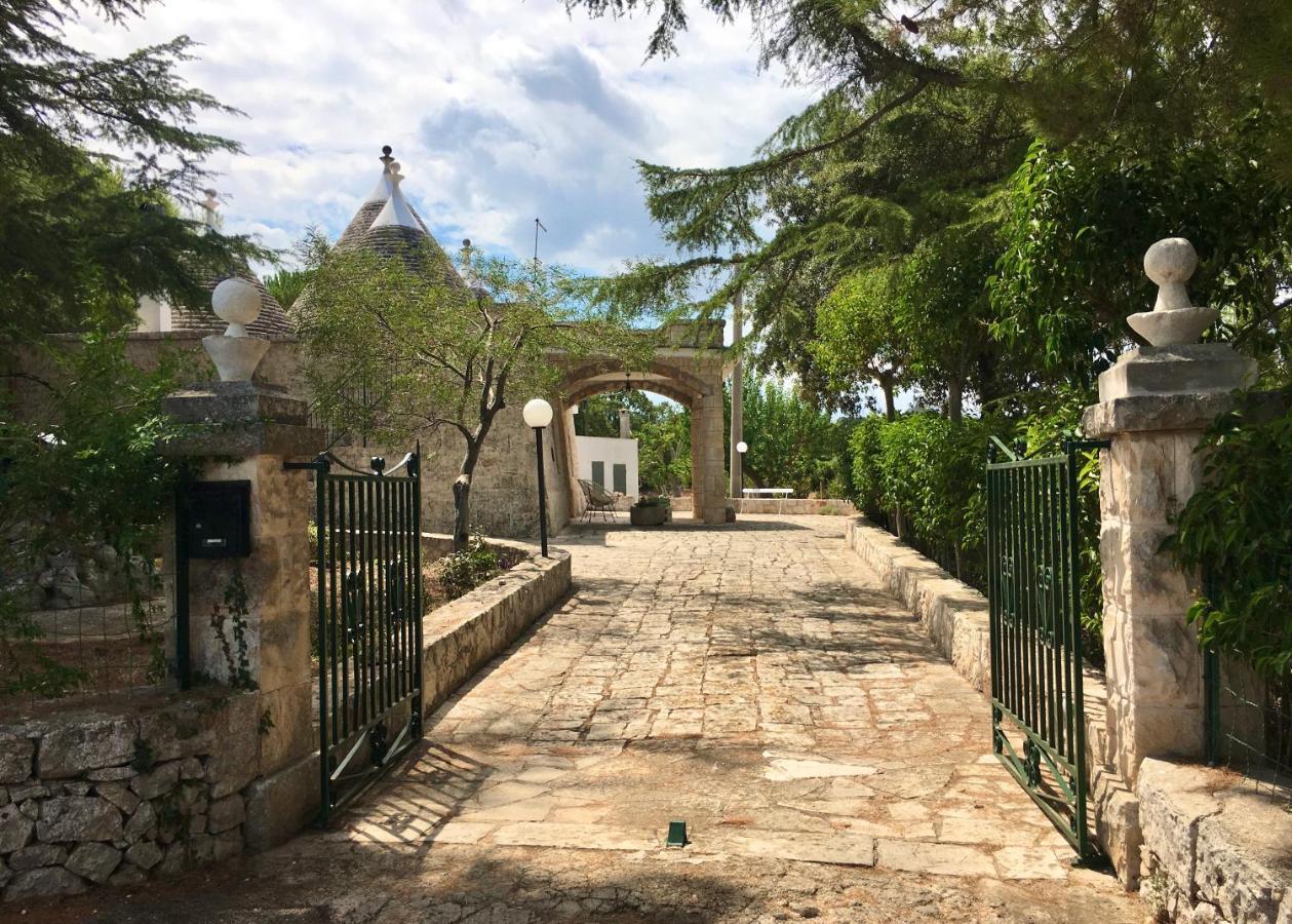 Trulli Pinnacoli Locorotondo Exterior foto